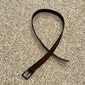 Reversible Levi’s black and brown child’s belt in great condition